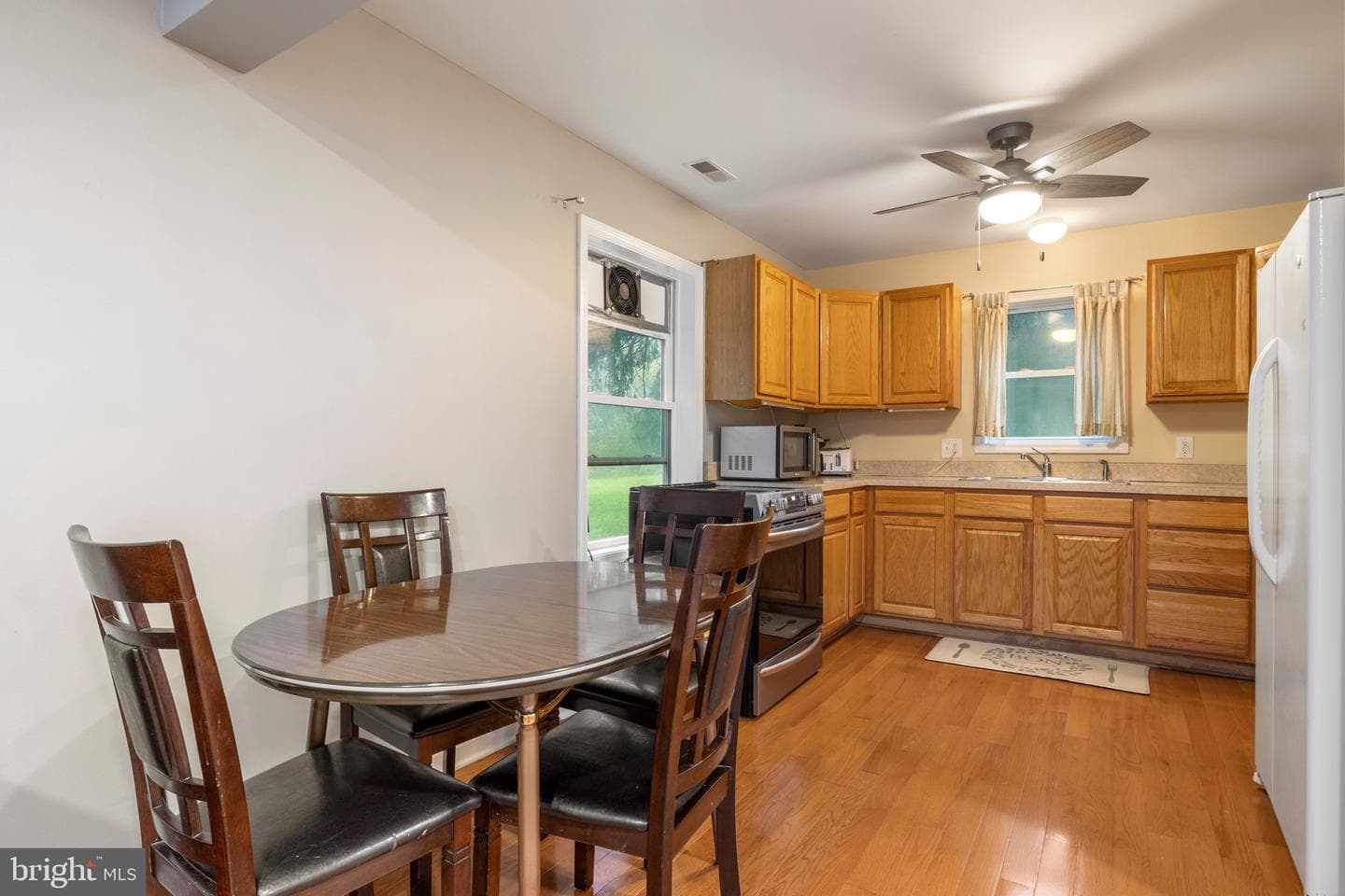 1390 W Route 97 photo 30