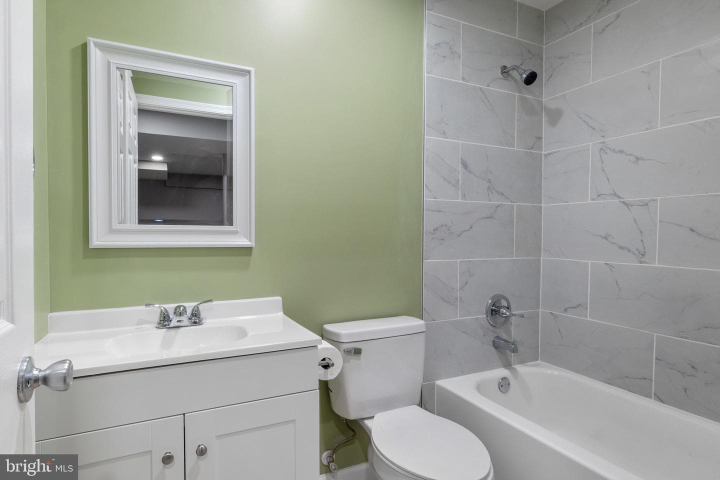 1390 W Route 97 photo 40