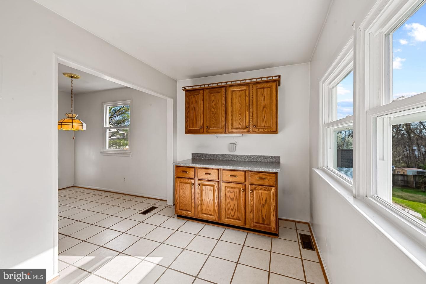 9382 N Laurel Road photo 12