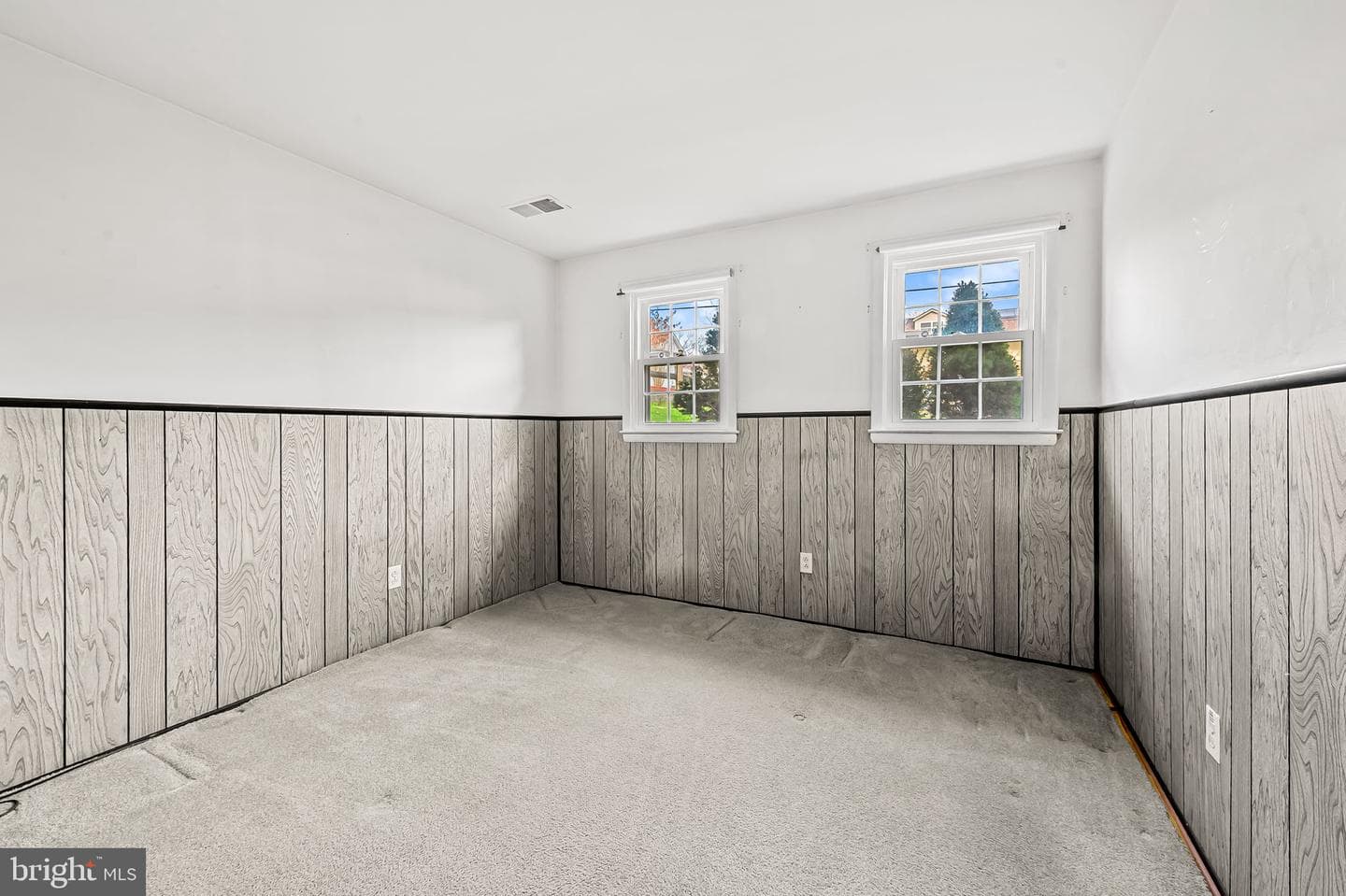 9382 N Laurel Road photo 22