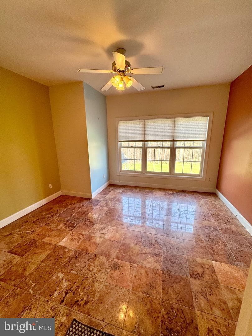 9409 Elizabeth Court photo 61