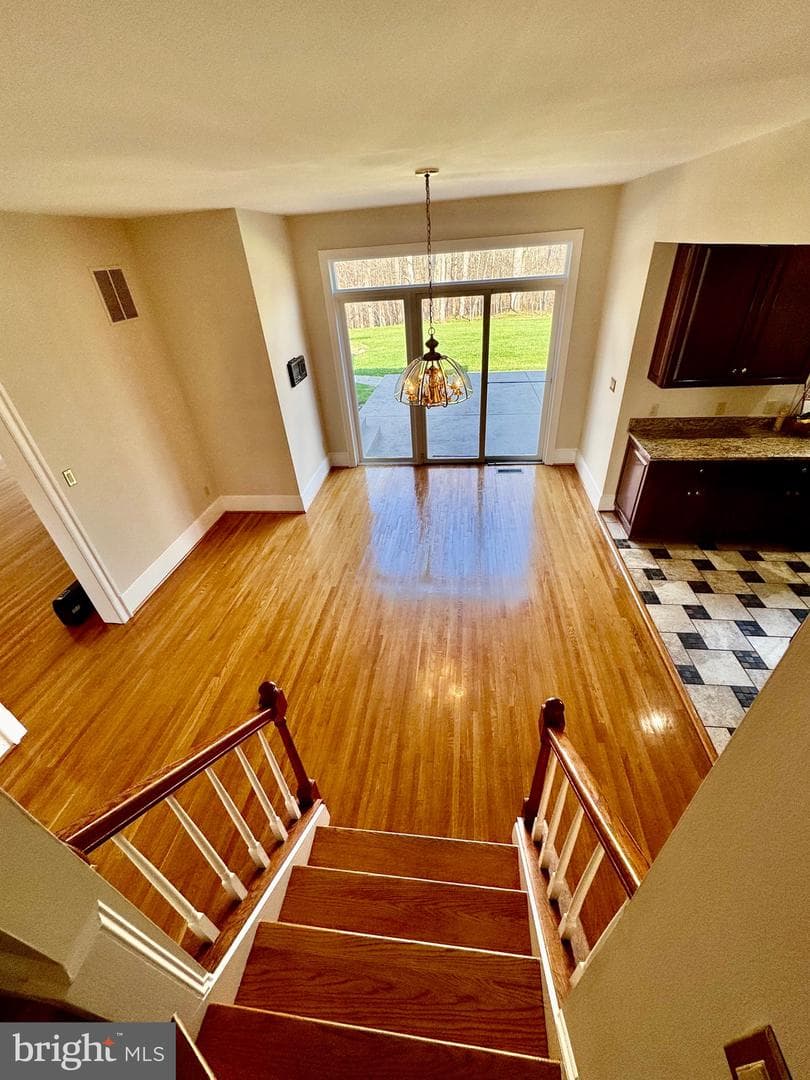 9409 Elizabeth Court photo 70