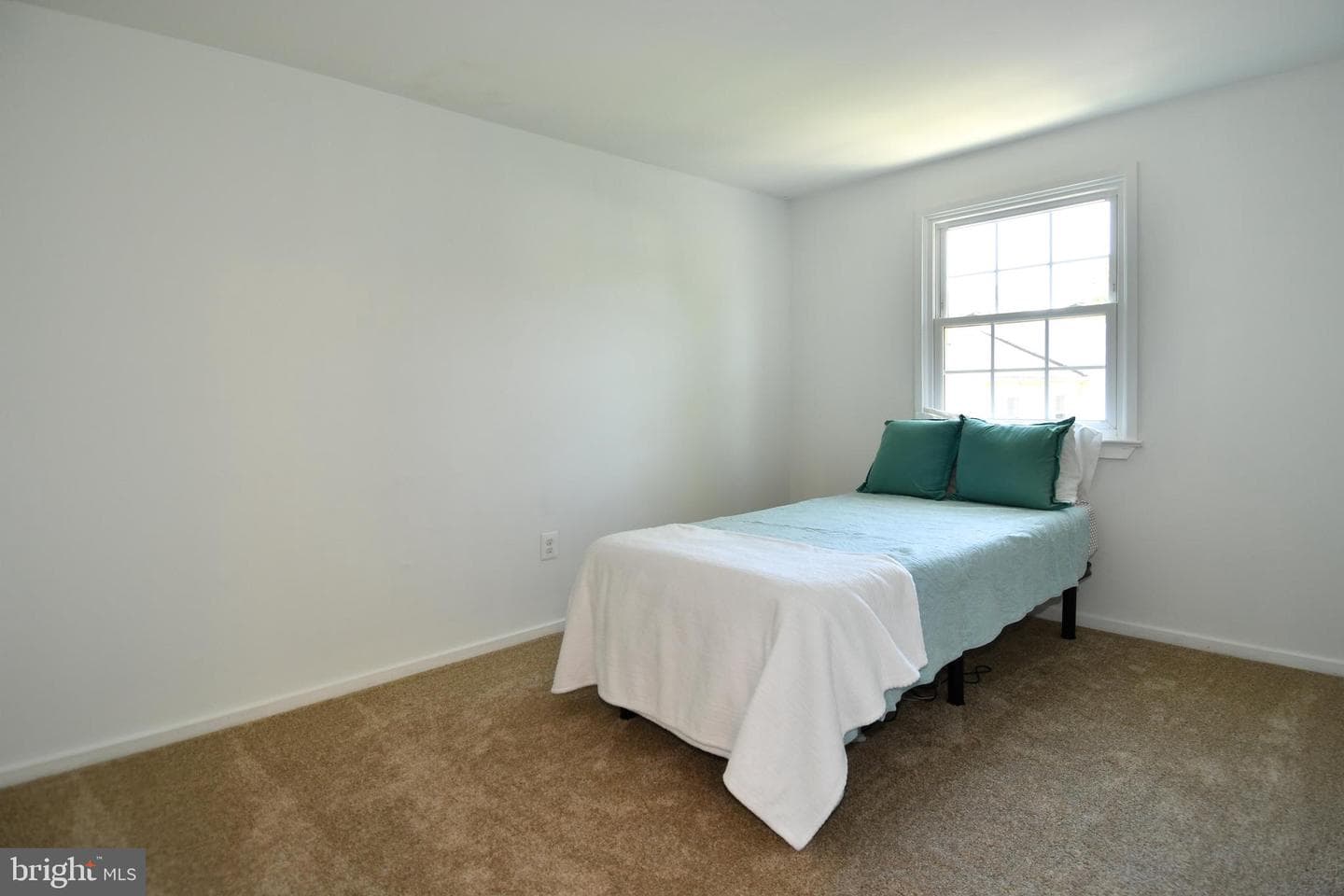 5768 Yellowrose Court photo 23