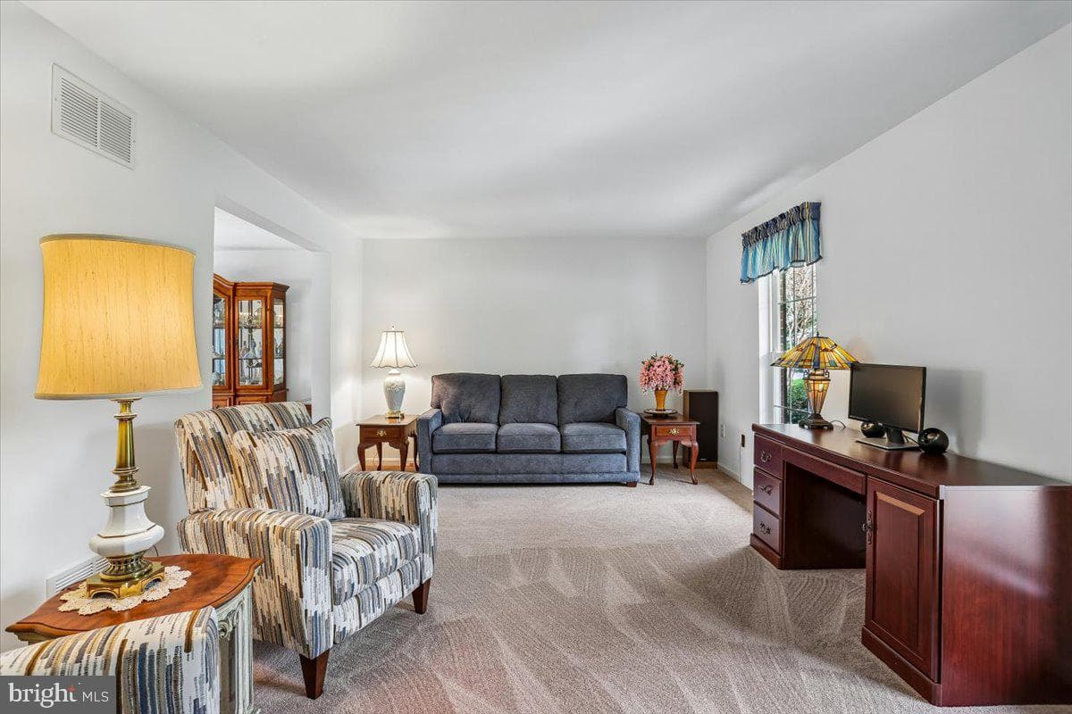 3272 Starting Gate Court photo 34