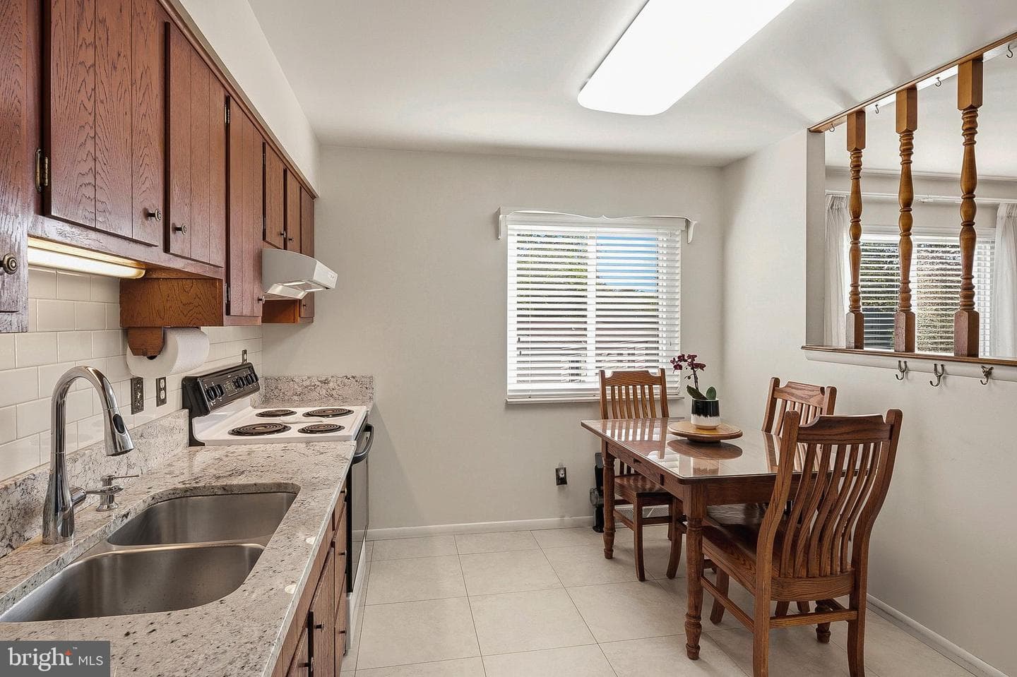 5158 Orchard Green photo 12