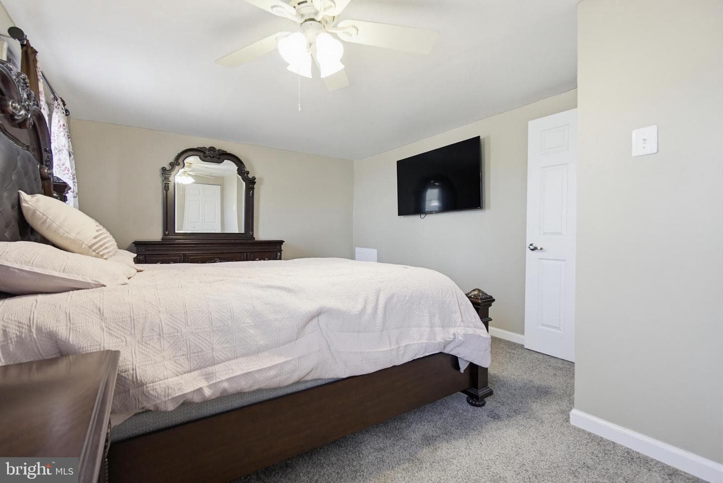 7247 Procopio Circle photo 17