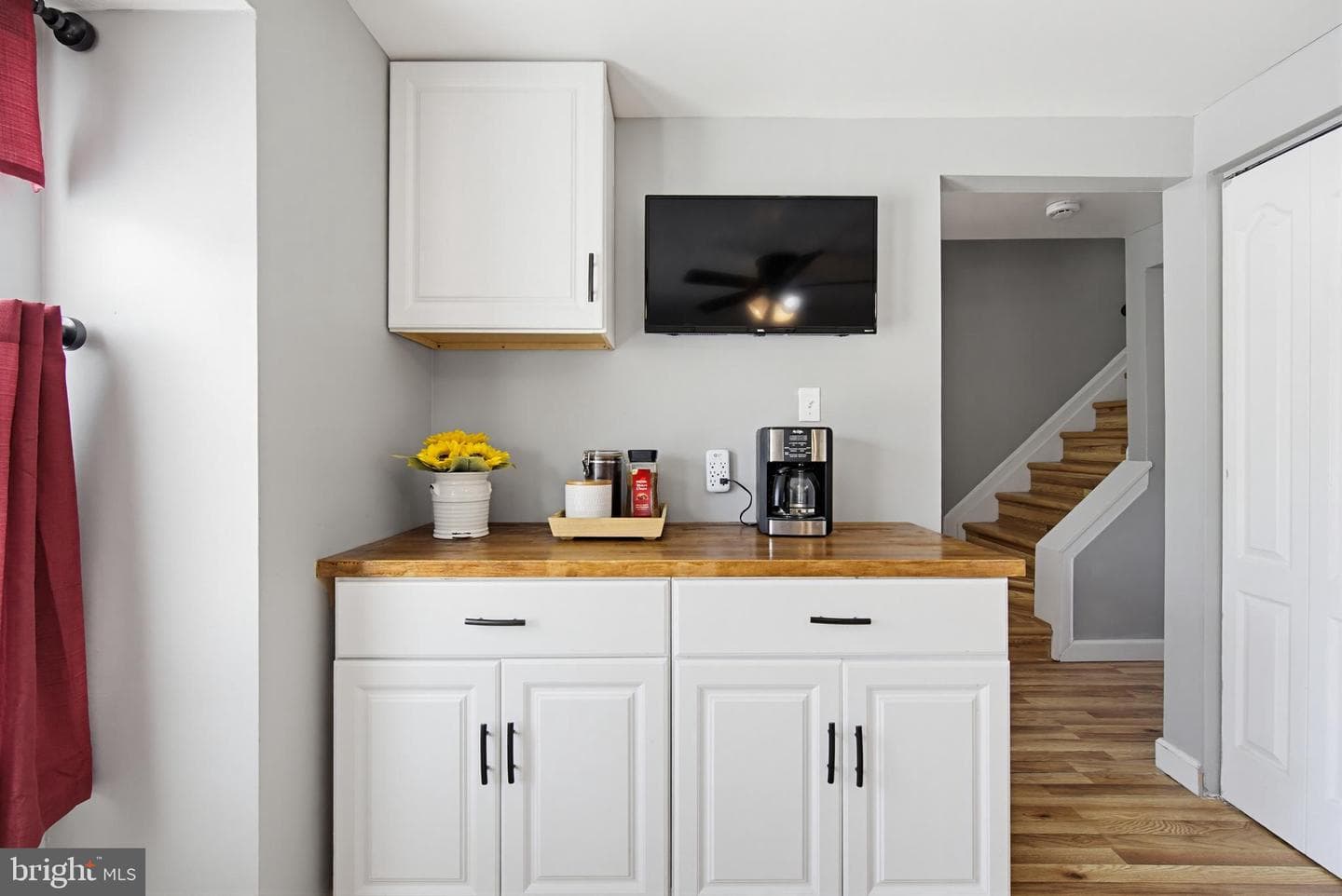 7247 Procopio Circle photo 5