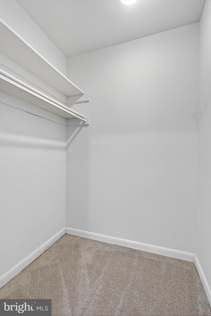 8865 Rollright Court #j photo 4