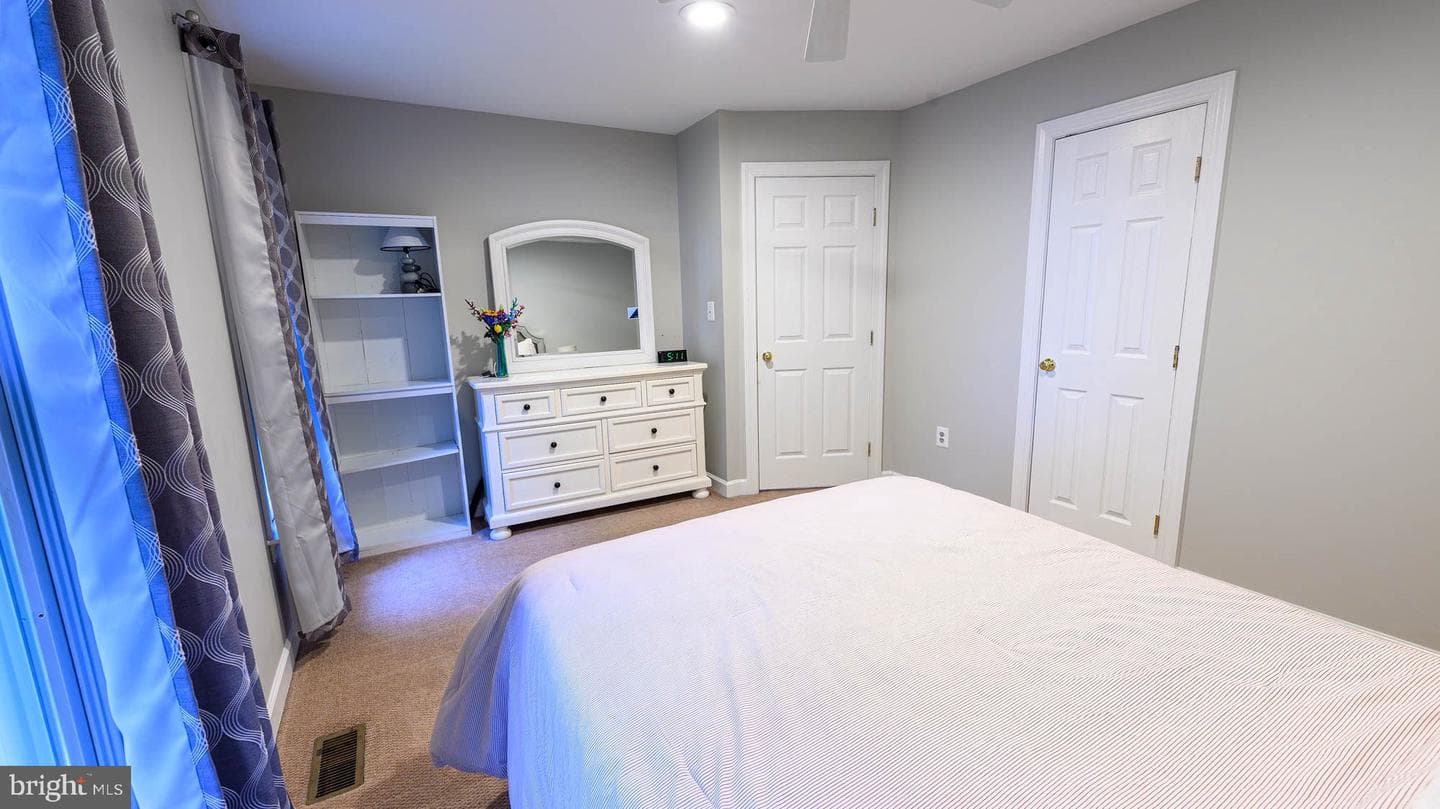 8675 Wheatfield Way photo 44