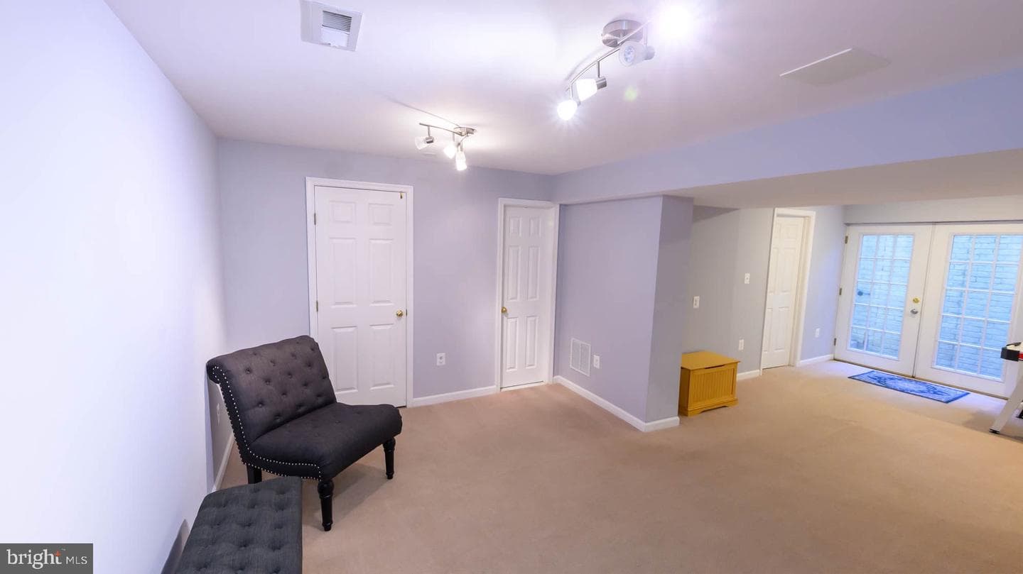 8675 Wheatfield Way photo 60