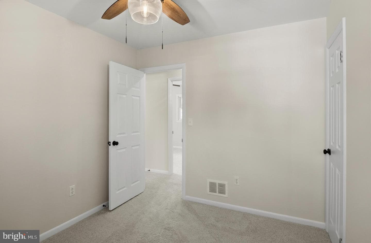 9333 Decatur Place photo 14