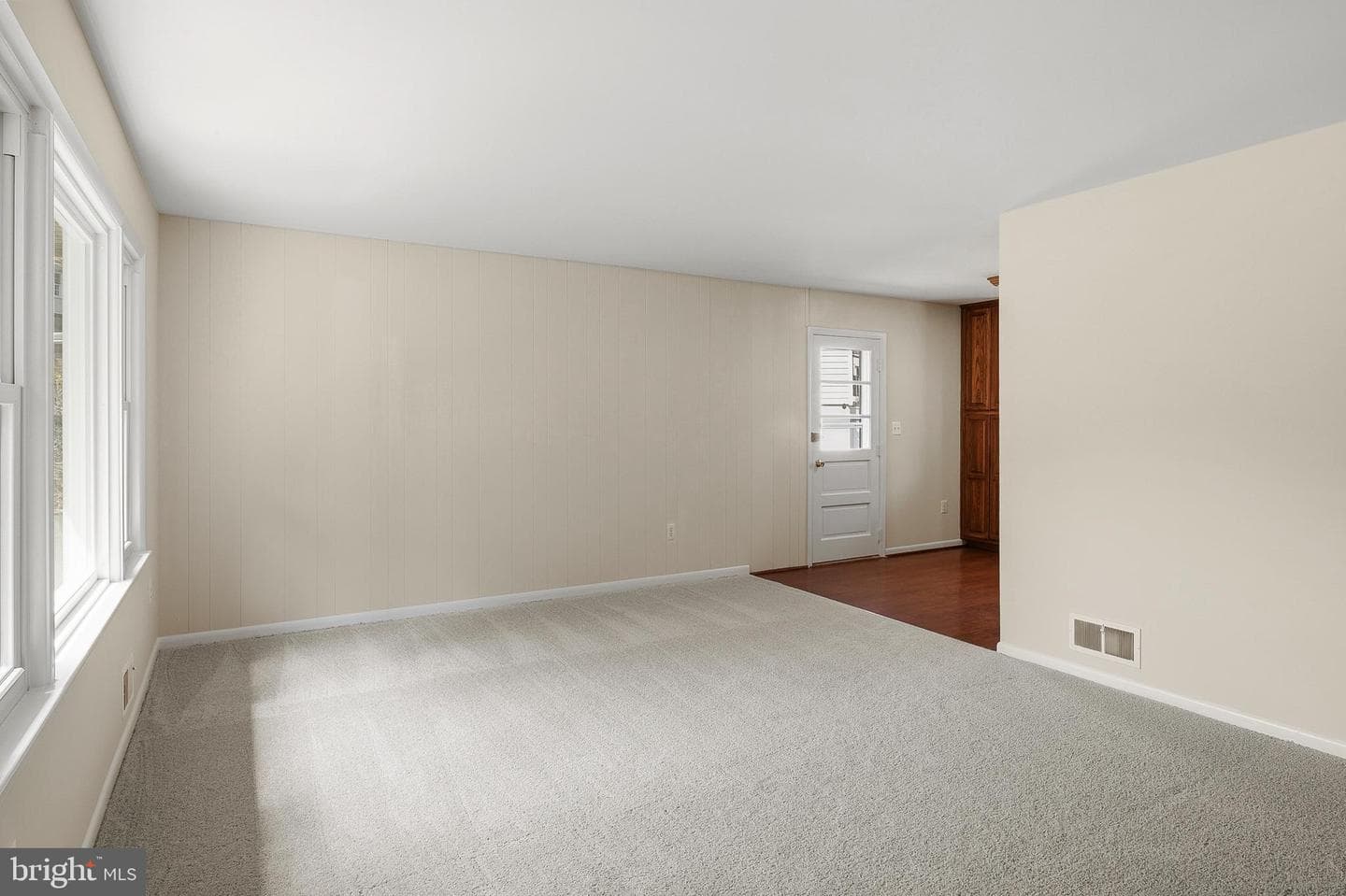 9333 Decatur Place photo 4