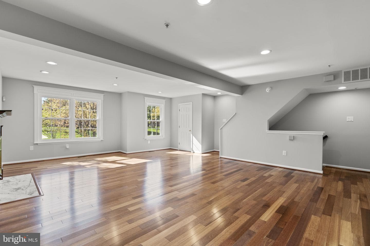 12239 Green Meadow Drive photo 10