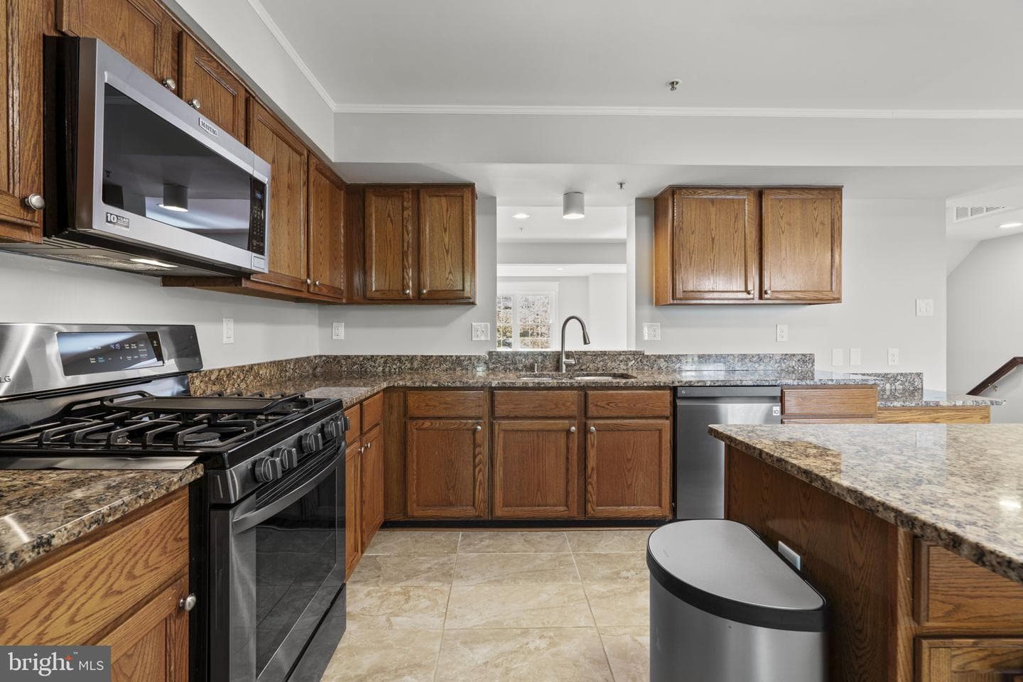 12239 Green Meadow Drive photo 15