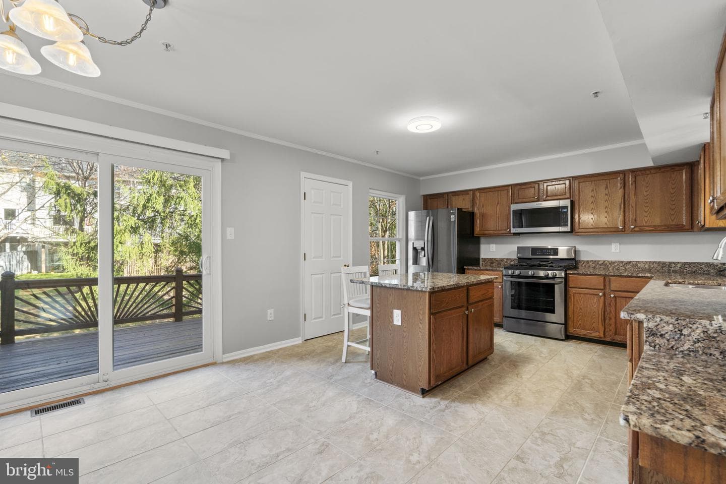 12239 Green Meadow Drive photo 19