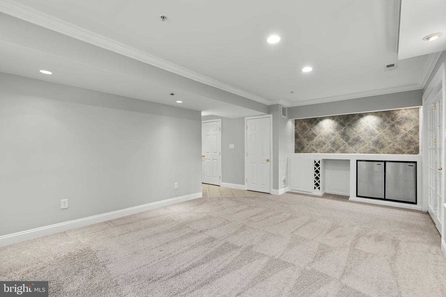 12239 Green Meadow Drive photo 37
