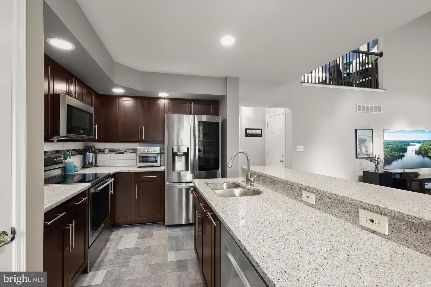 8329 Painted Rock Road photo 15