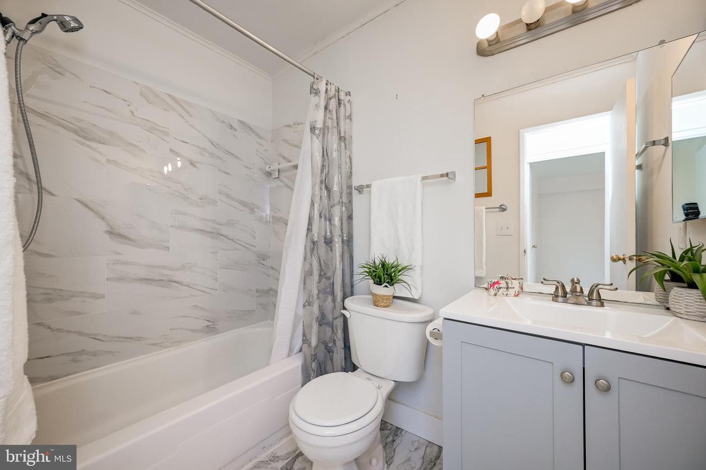 5921 Tamar Drive #11 P11 photo 8