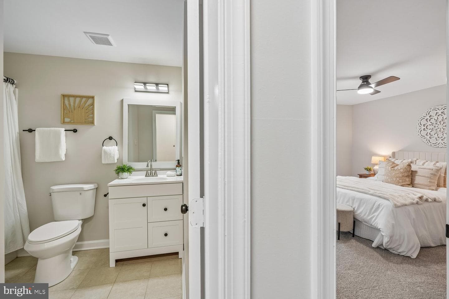 9955 Guilford Road photo 25