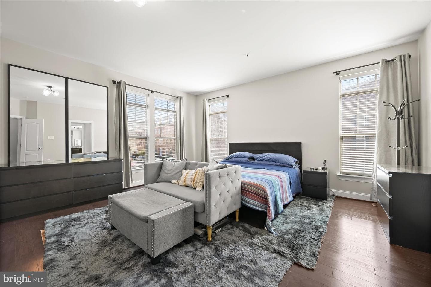 11295 Market Street photo 4
