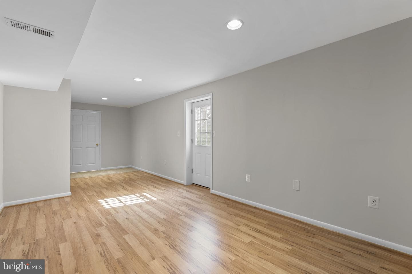 8525 Trail View Drive photo 36