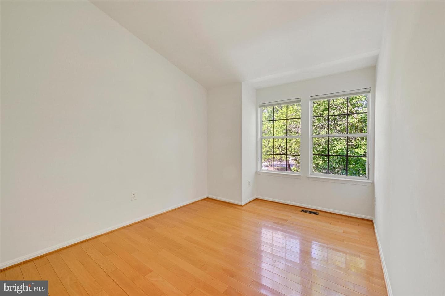 6162 Silver Arrows Way photo 20