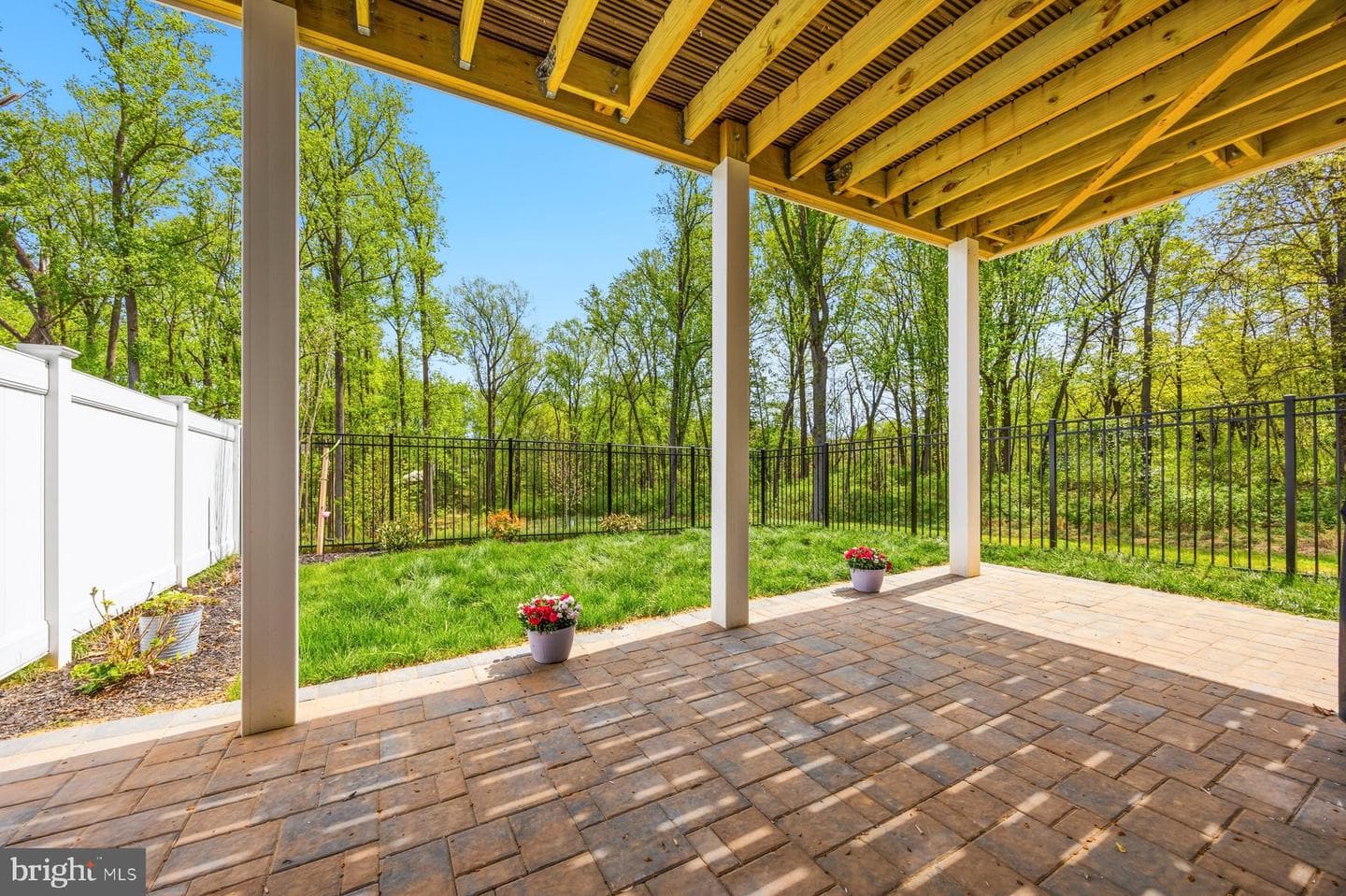8513 Hudson Court photo 4