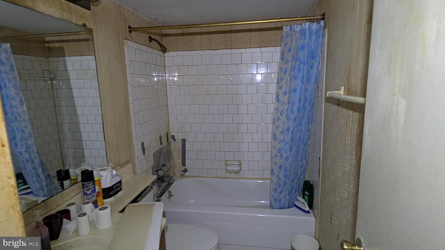 5911 Tamar Drive #8 photo 14