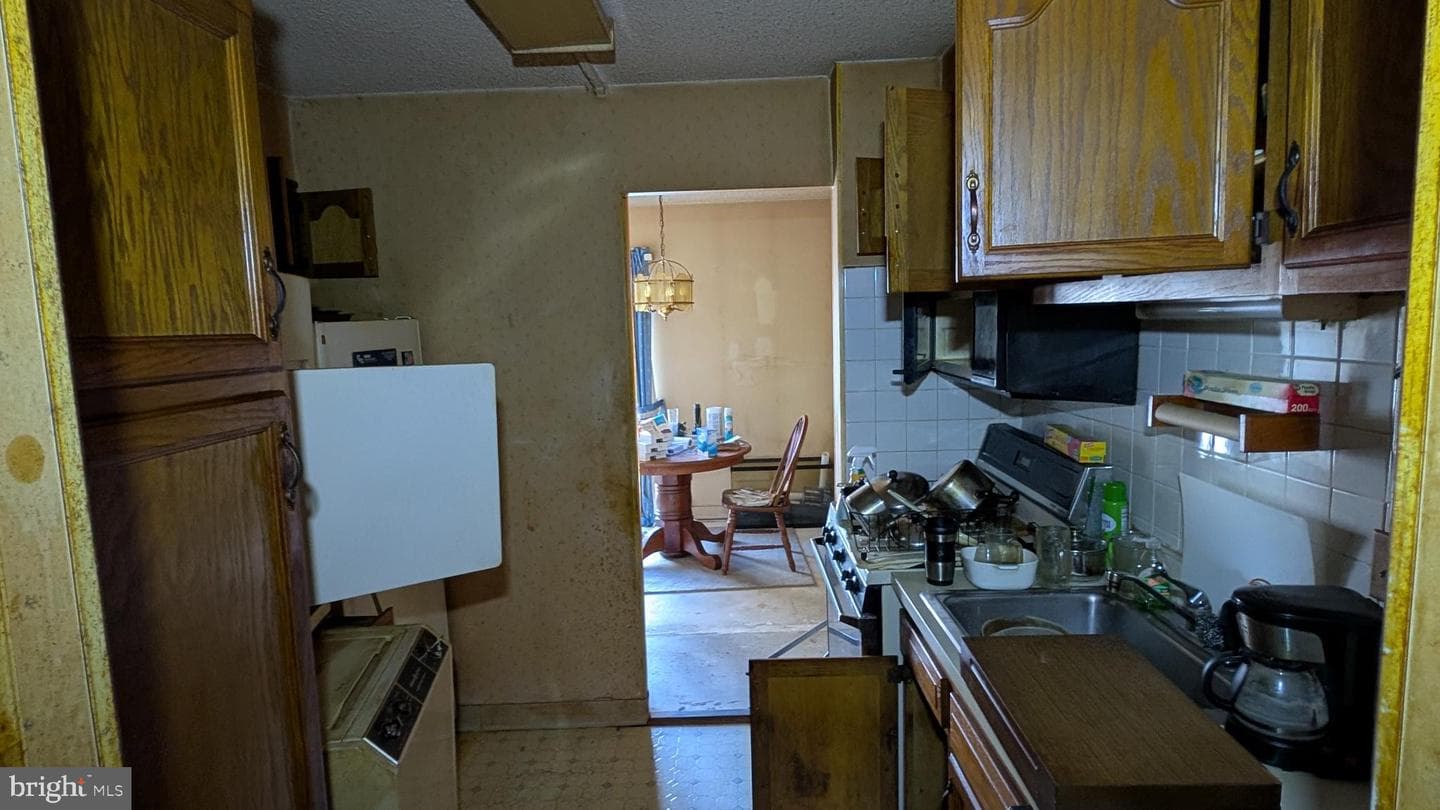 5911 Tamar Drive #8 photo 3
