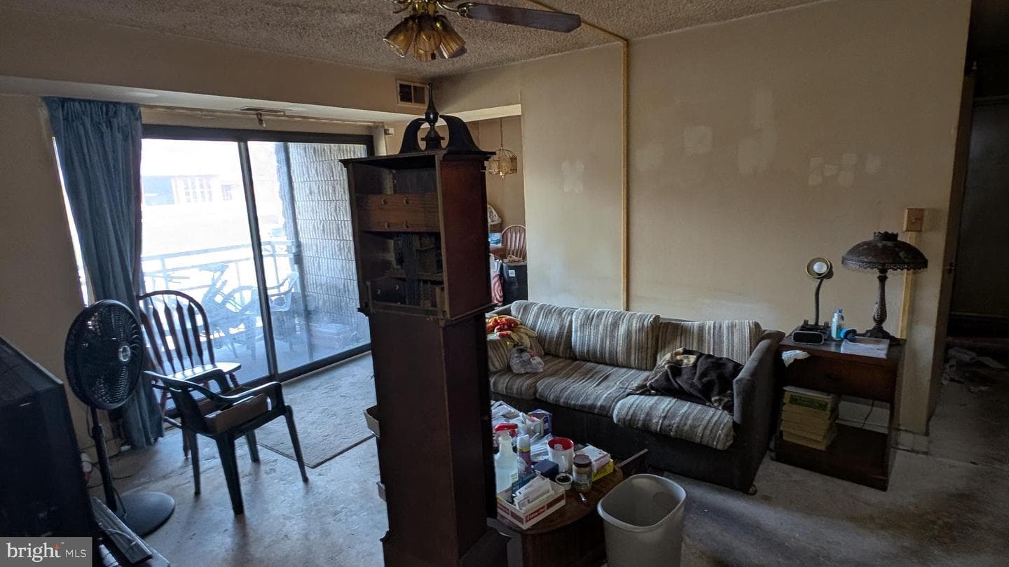 5911 Tamar Drive #8 photo 9