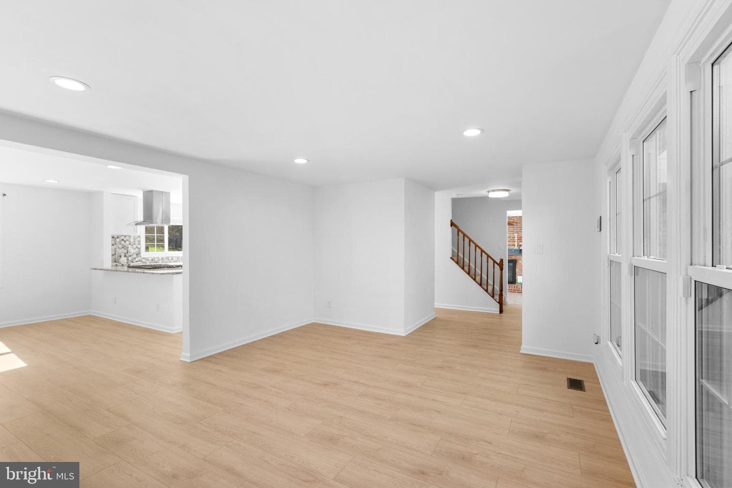 5637 High Tor Hill photo 25