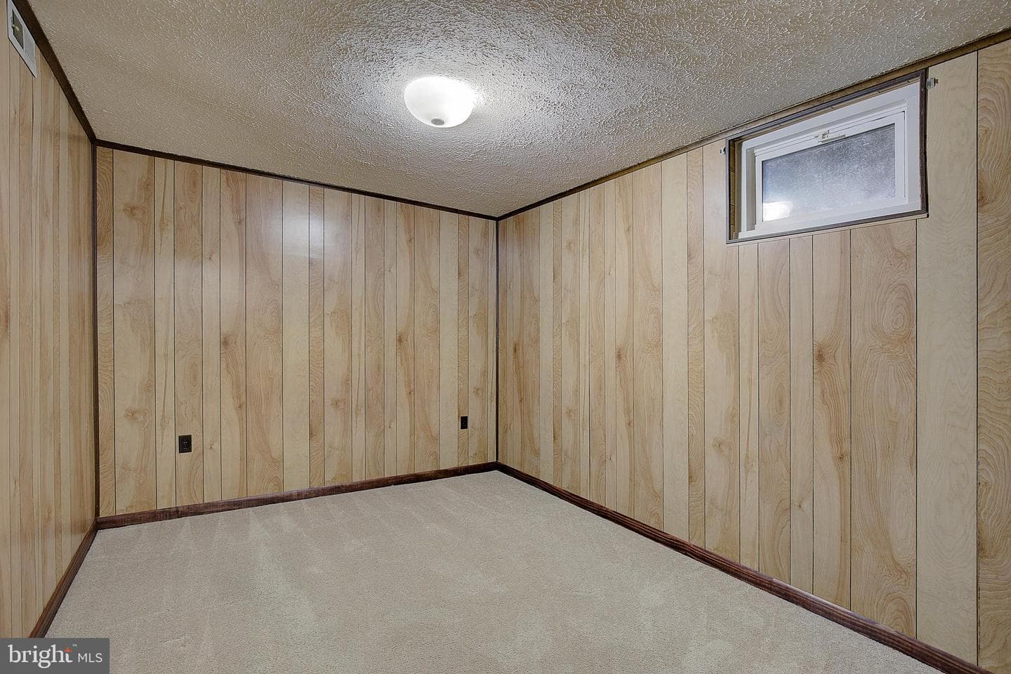 6421 Harthorn Avenue photo 21