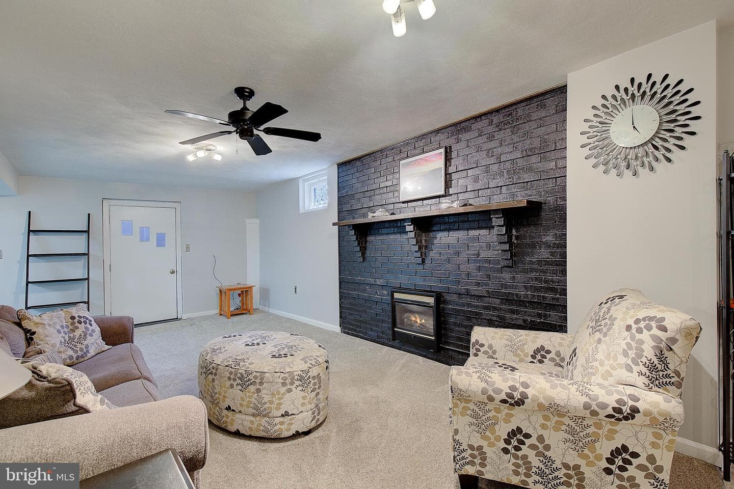 6421 Harthorn Avenue photo 25