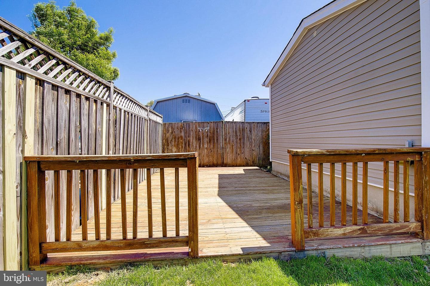 6421 Harthorn Avenue photo 37