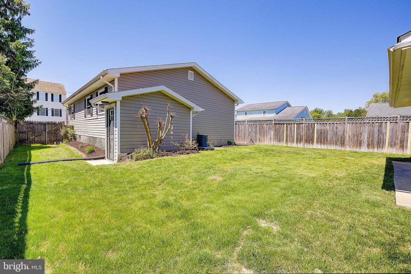6421 Harthorn Avenue photo 40