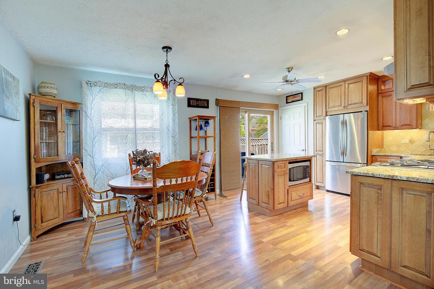 6421 Harthorn Avenue photo 8