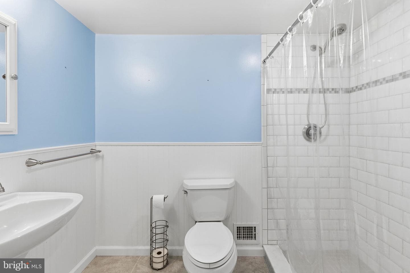 9827 Robinson Boulevard photo 21