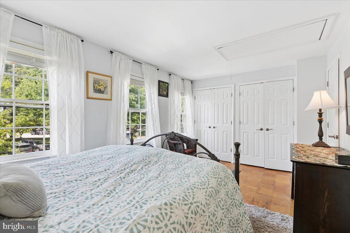 5889 Morningbird Lane photo 20