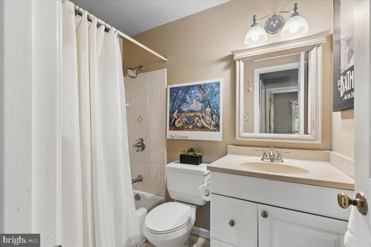 5889 Morningbird Lane photo 22
