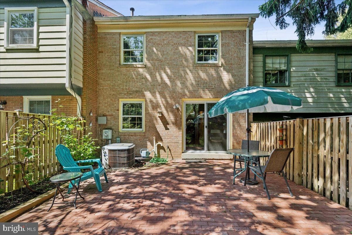 5889 Morningbird Lane photo 38