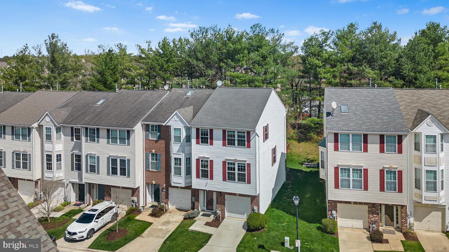 4940 Lee Farm Court #94 photo 41
