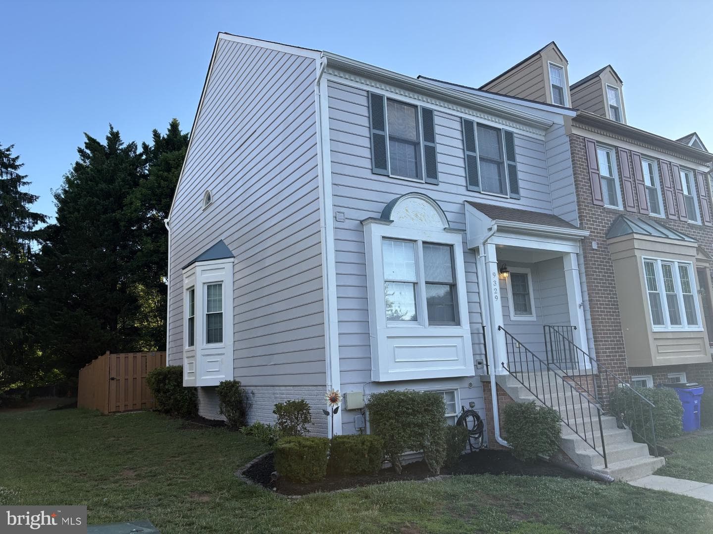 9329 Kendal Cir photo 1