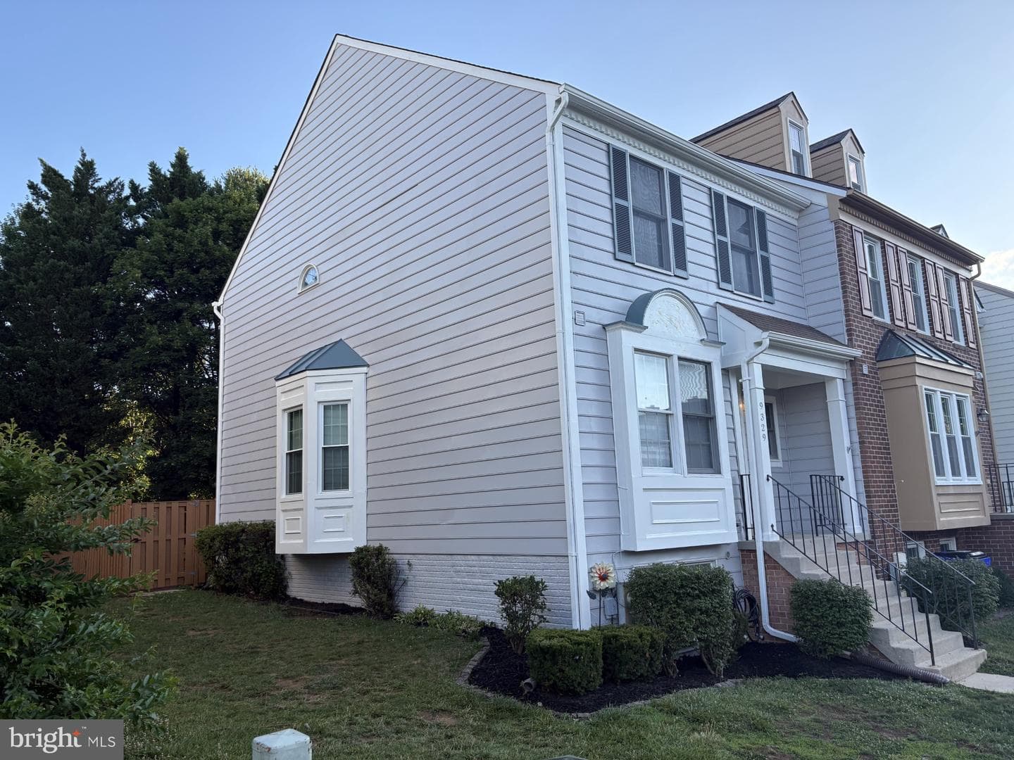 9329 Kendal Cir photo 4