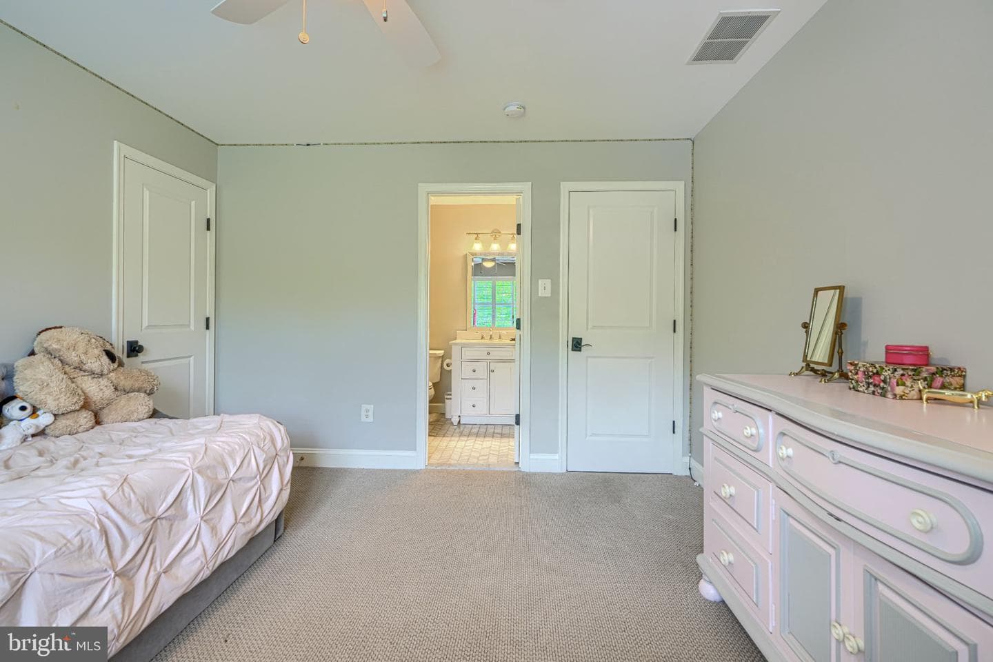 12315 Fawn River Way photo 27