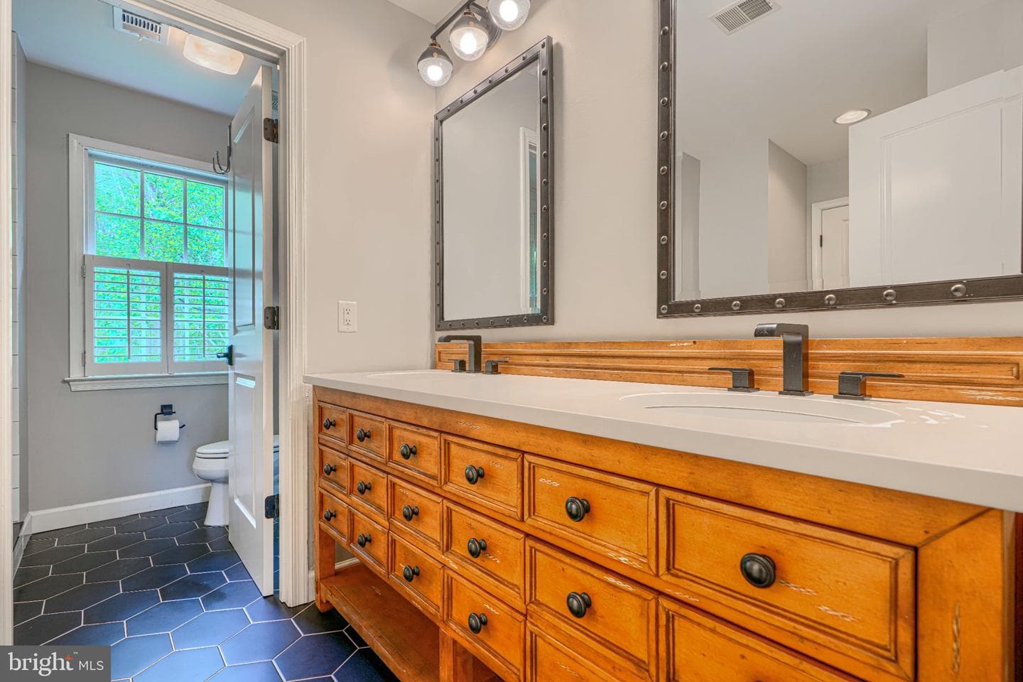 12315 Fawn River Way photo 35
