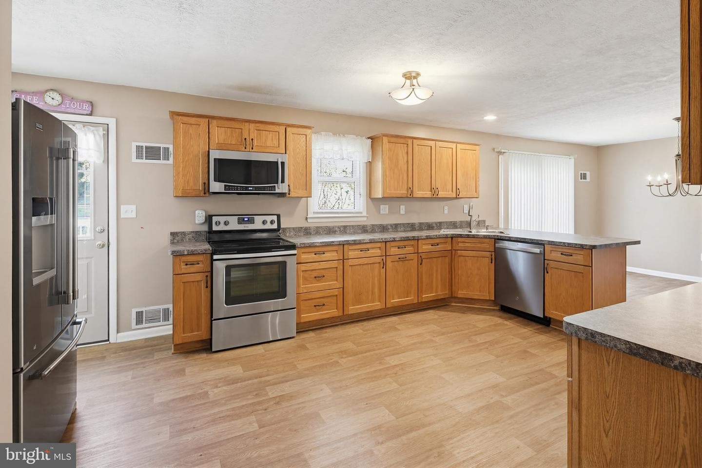 15884 Meadow Walk Road photo 15