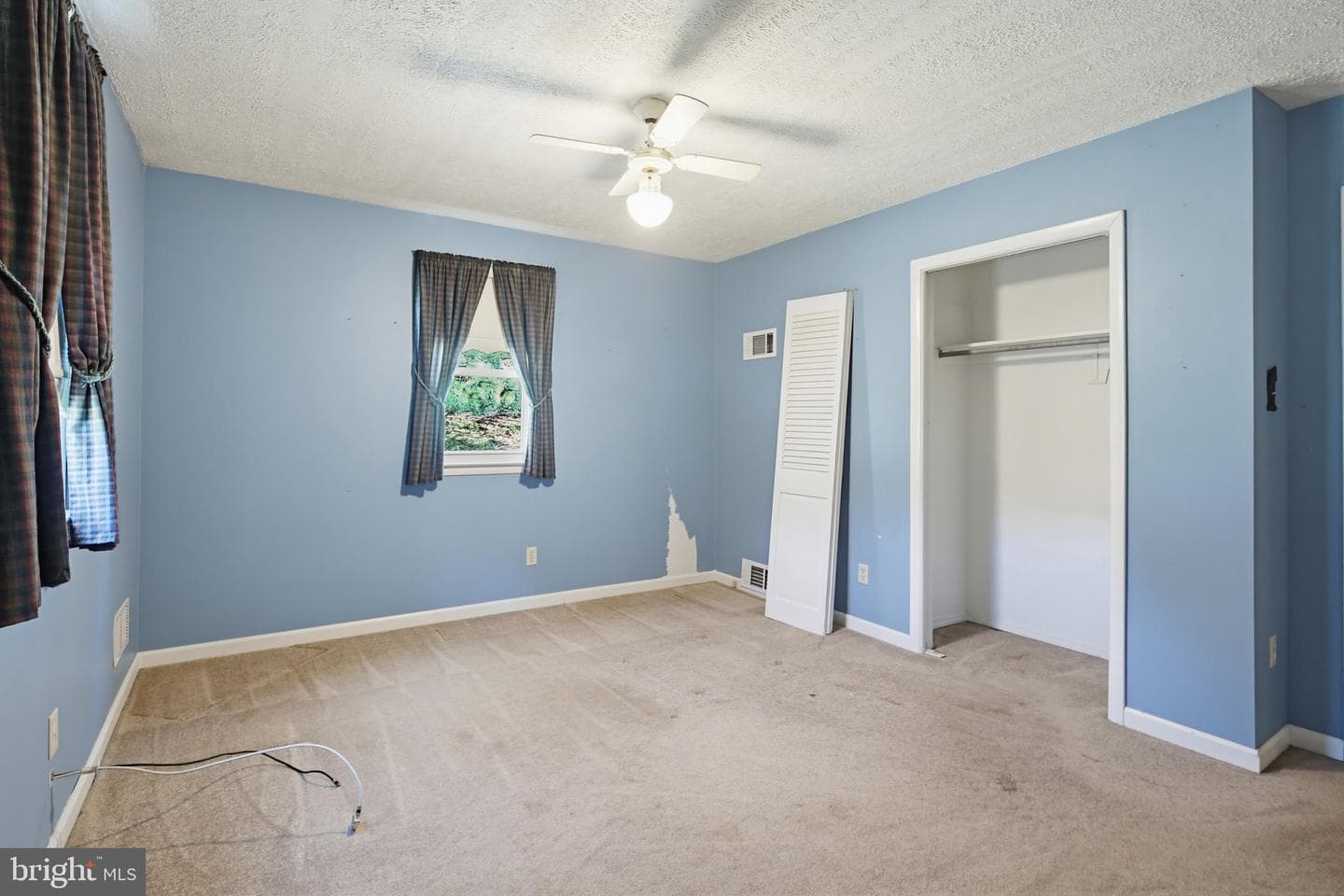 15884 Meadow Walk Road photo 27