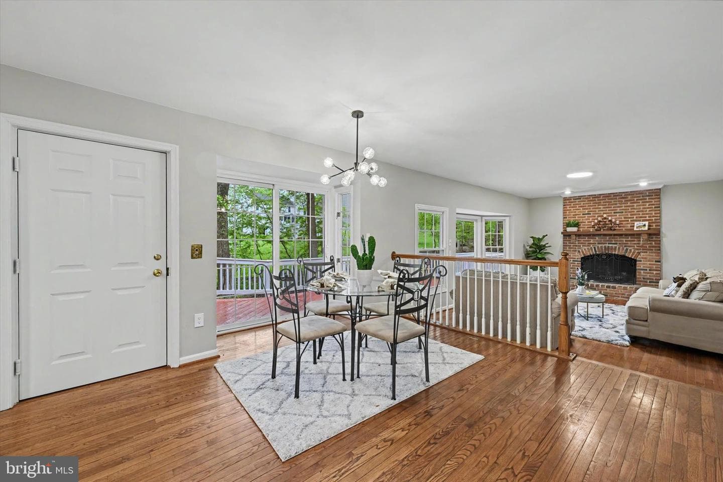8033 Crest Road photo 14