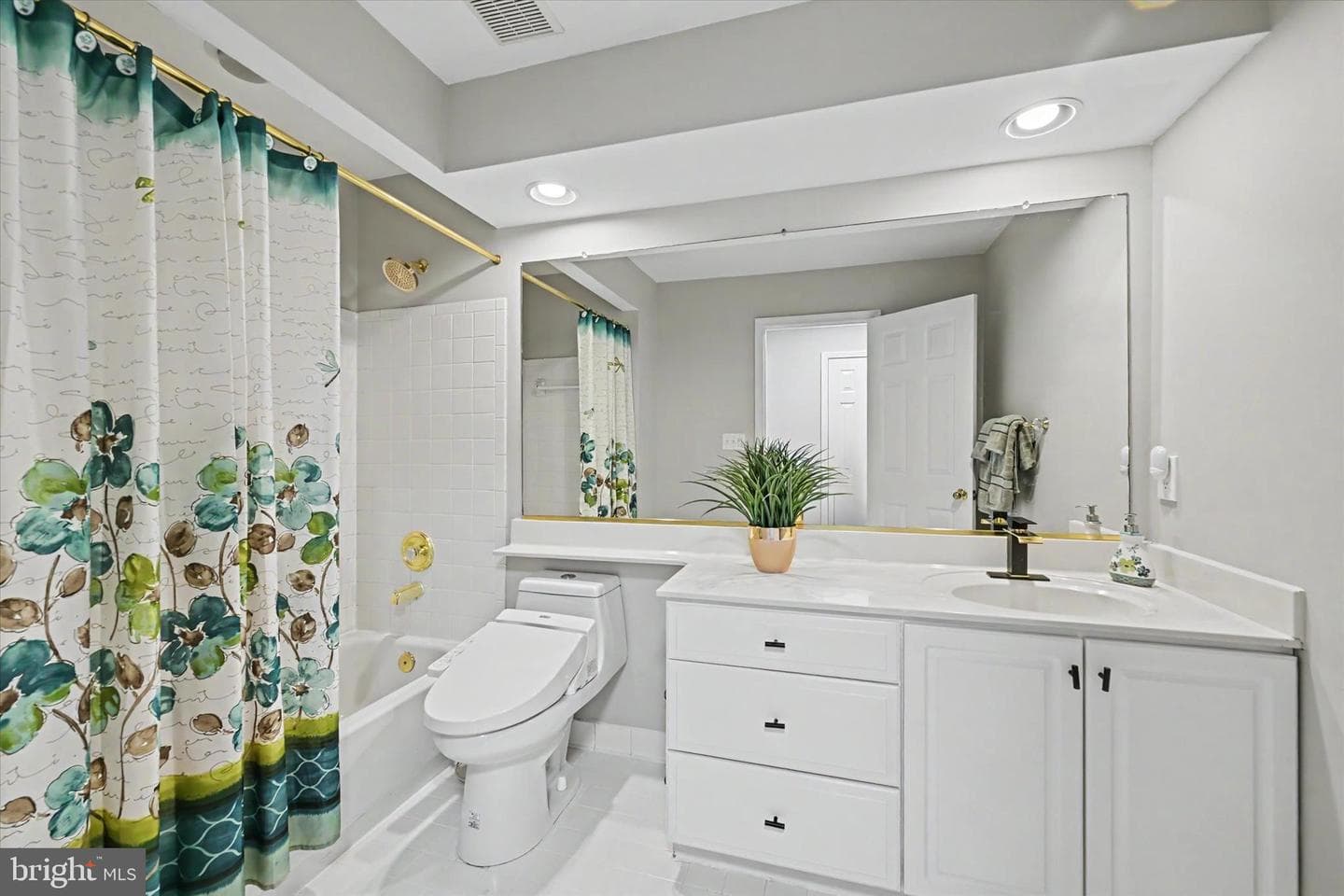 8033 Crest Road photo 28