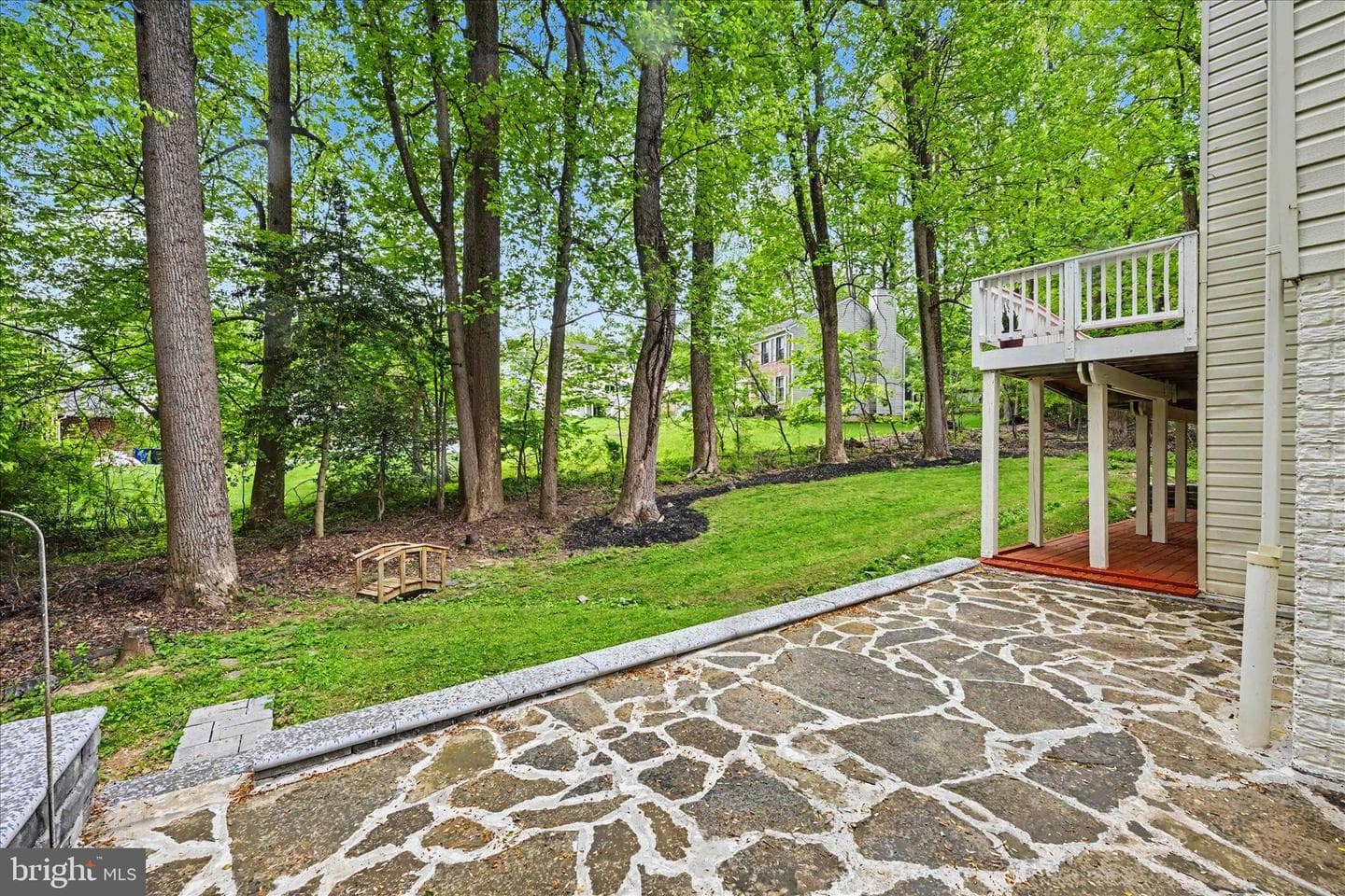 8033 Crest Road photo 36